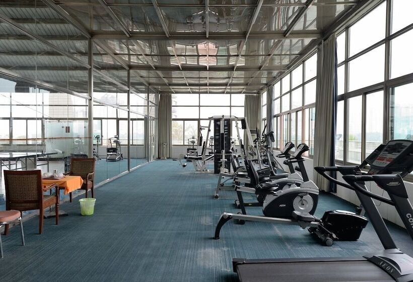 Gladden Hotel Shilong