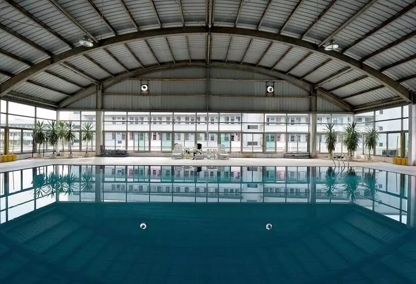 Gladden Hotel Shilong