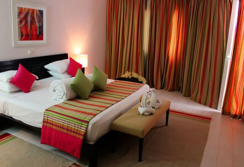 호텔 Royal Tulip Taj Sultan