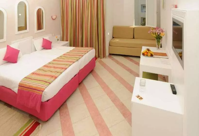 Отель Royal Tulip Taj Sultan