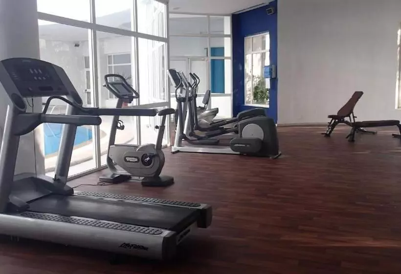 Отель Royal Tulip Taj Sultan