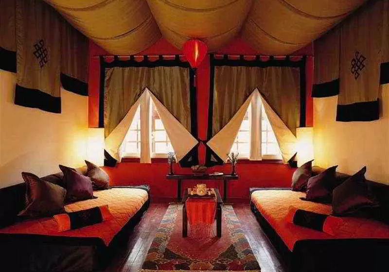 Hotelli Gyalthang Dzong