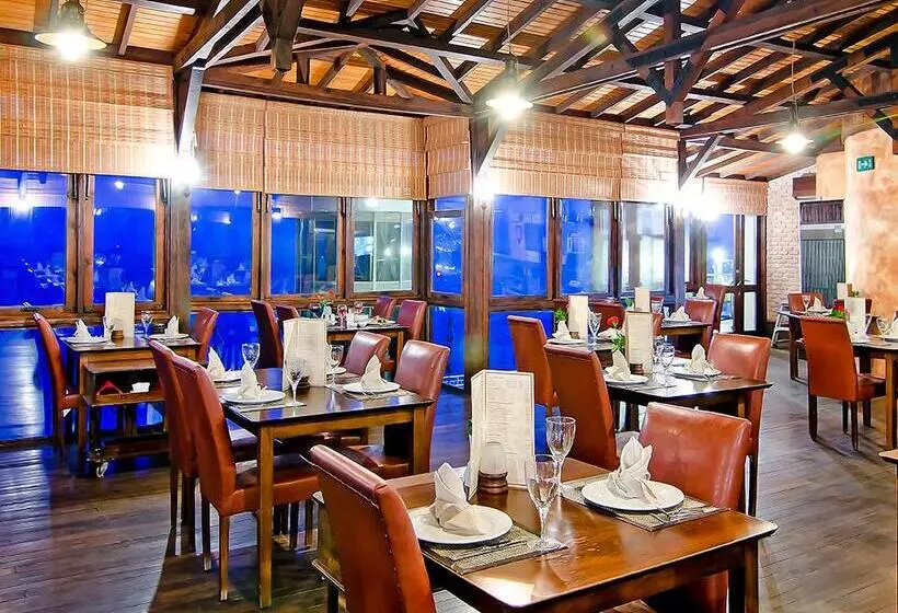 Korumar Hotel Deluxe