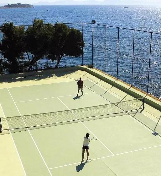 Korumar Hotel Deluxe