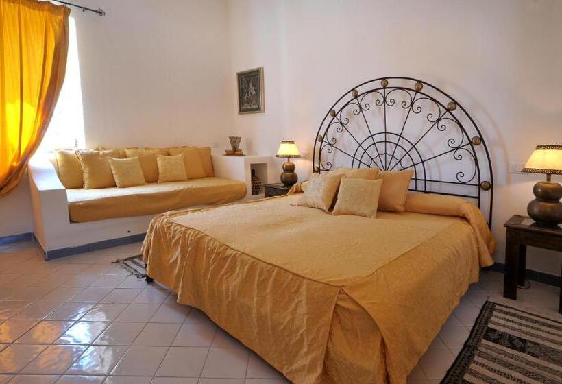 בית מלון כפרי Lisca Bianca