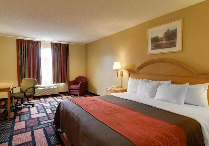 ホテル Quality Inn & Suites Malvern
