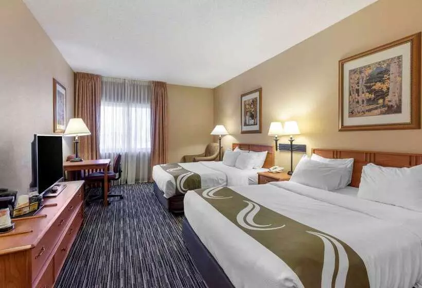 Отель Quality Inn & Suites Wellington Fort Collins