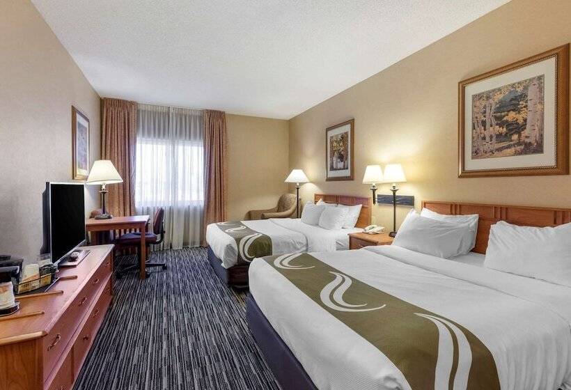 فندق Quality Inn & Suites Wellington   Fort Collins