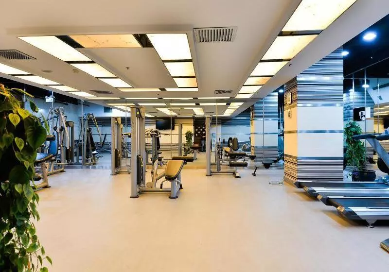 호텔 Ramada Plaza Shanghai Pudong Airport   A Journey Starts At The Pvg Airport