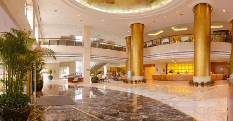 호텔 Ramada Plaza Shanghai Pudong Airport   A Journey Starts At The Pvg Airport