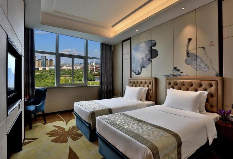 Hotelli Yiwu Zhonglian Kaixin