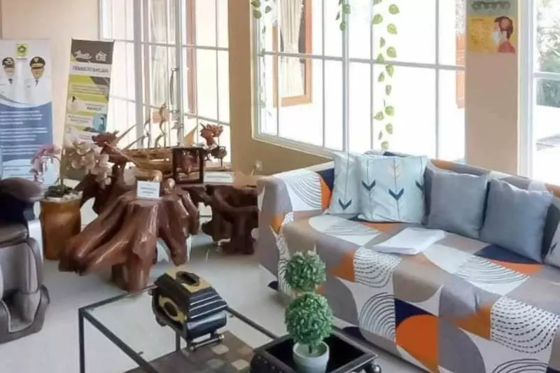 Hotelli Kampung Abdi Resort Syariah Mitra Reddoorz