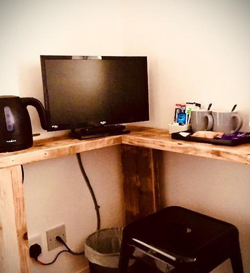 فندق Ocean View Bar & Rooms