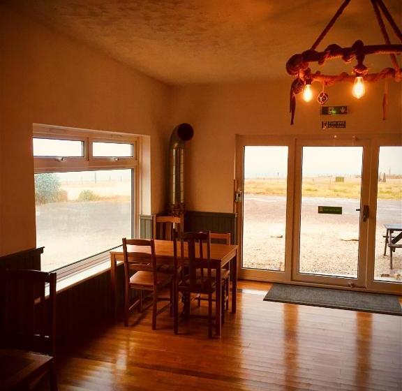 فندق Ocean View Bar & Rooms