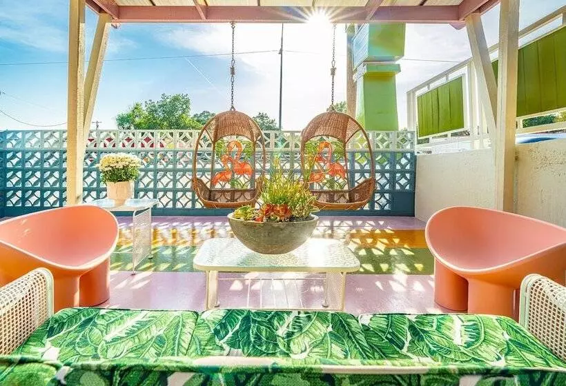 هتل Classen Inn