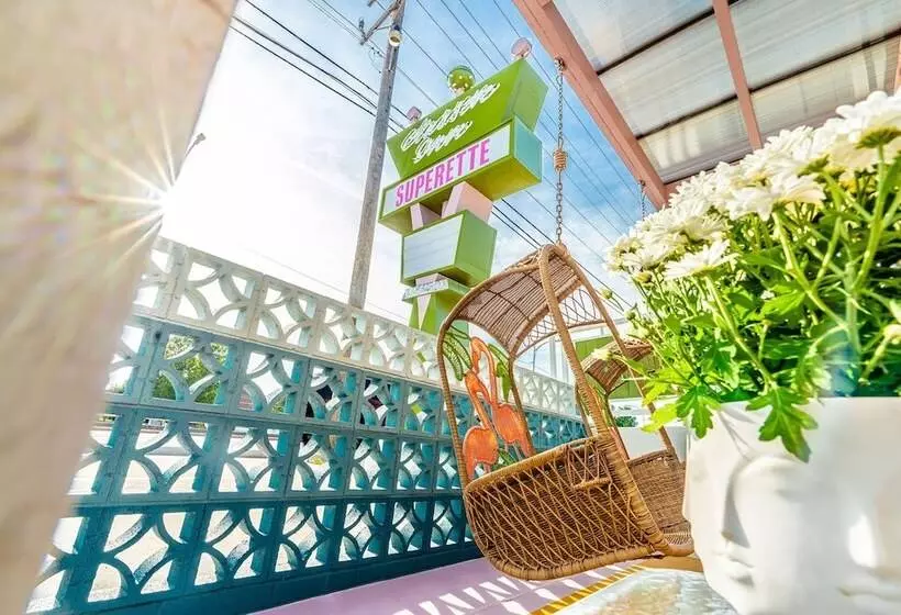 هتل Classen Inn