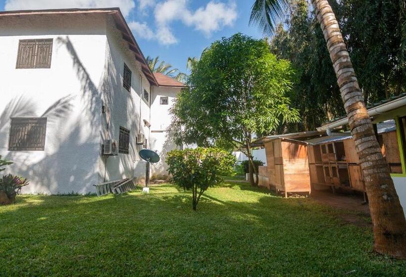 هتل Villa Ameera Malindi