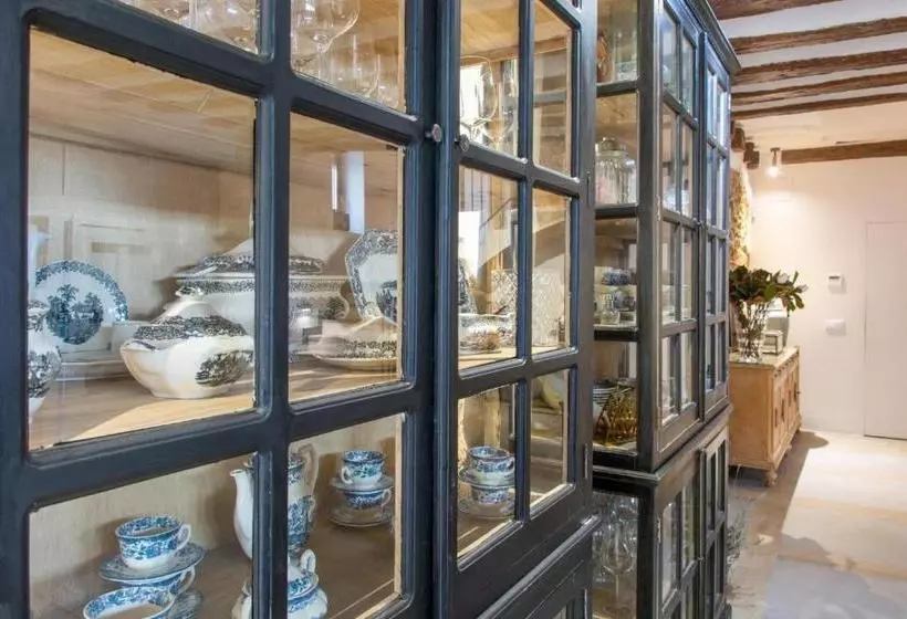 ペンション Los Canilleros