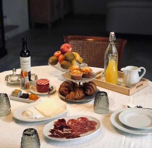 پانسیون Los Canilleros