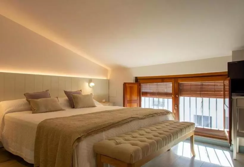 ペンション Los Canilleros