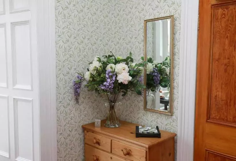 Majatalo Rockhill Guest House