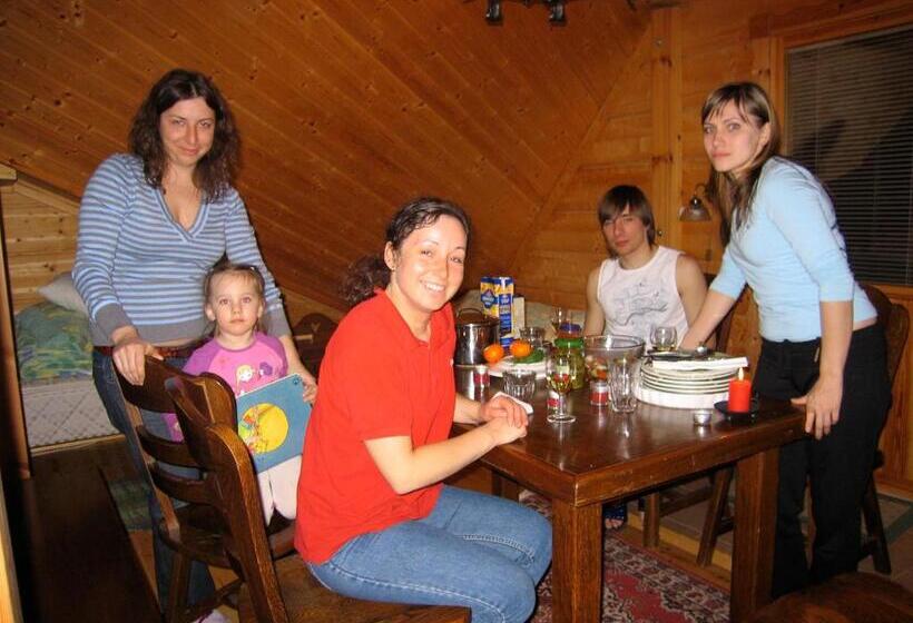 פנסיון Tahkonhovi Golden Chalet