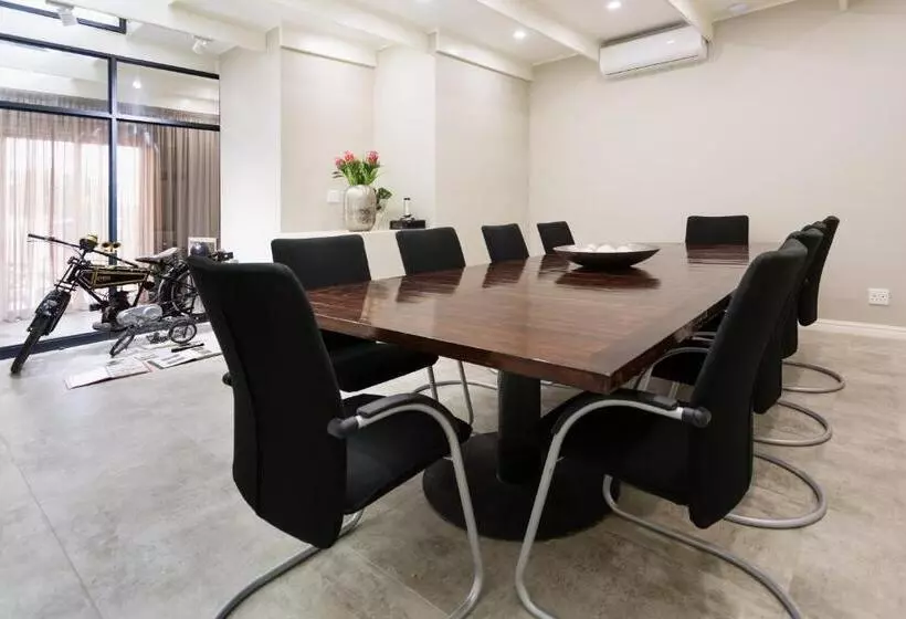 ベッドアンドブレックファースト The Gregory