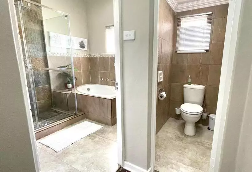 ベッドアンドブレックファースト The Gregory