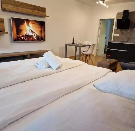 Bed & Breakfast Rezidenca Pipanova