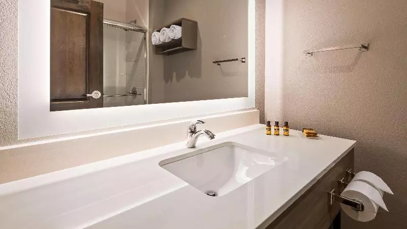 ホテル Best Western Plus Lawrenceburg