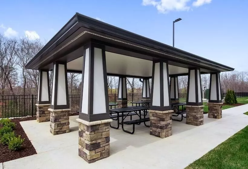 ホテル Best Western Plus Lawrenceburg