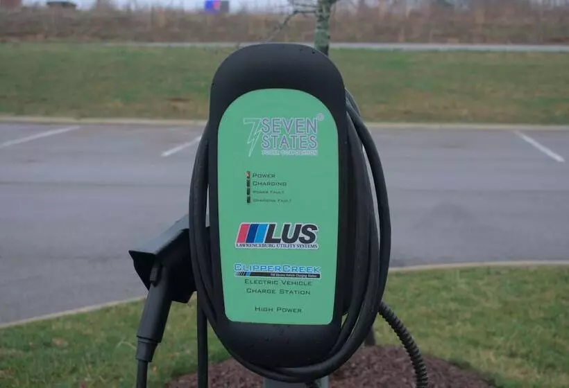 ホテル Best Western Plus Lawrenceburg