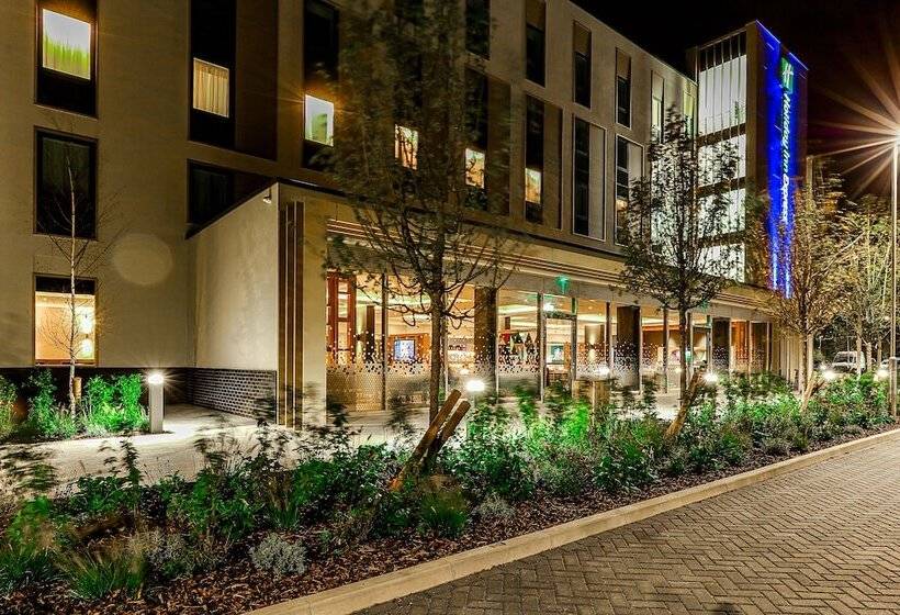 فندق Holiday Inn Express   Bicester, An Ihg