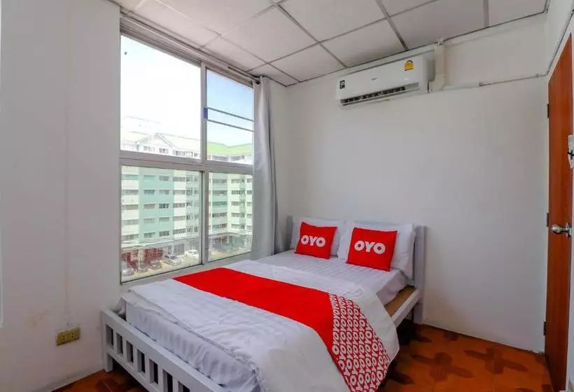ホテル Oyo 550 Happyland Guesthouse