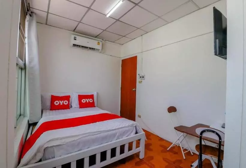 ホテル Oyo 550 Happyland Guesthouse