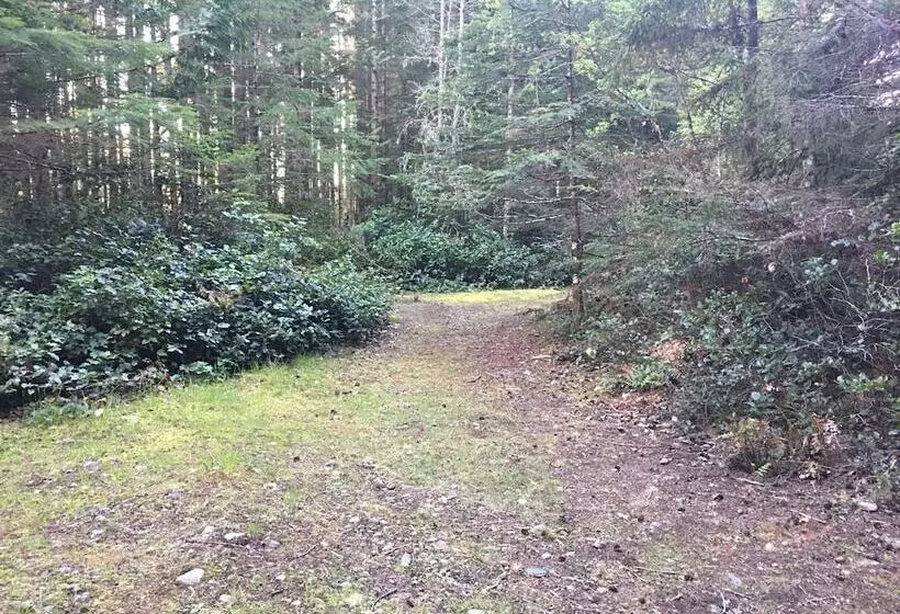 Hotelli The Great Escape Shirley With Hot Tub