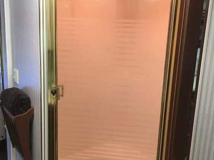 Hotelli The Great Escape Shirley With Hot Tub