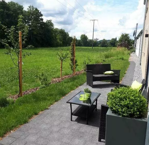 ホテル Weinlodge Am Geissberg