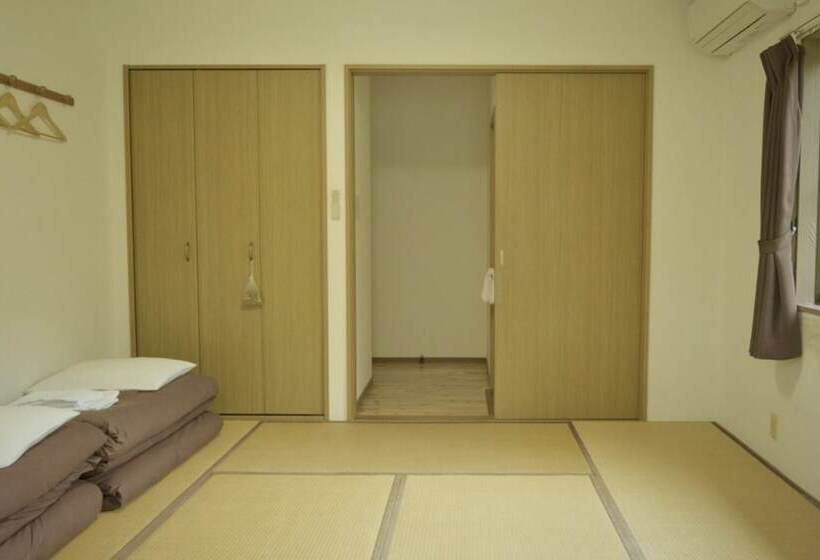 בית מלון כפרי Yakushima Guesthouse Suginoko