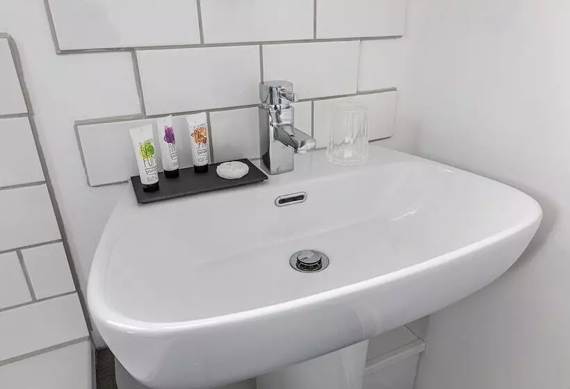 The Sleepinn Hare B&b