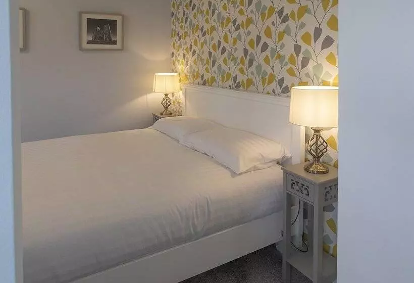 The Sleepinn Hare B&b