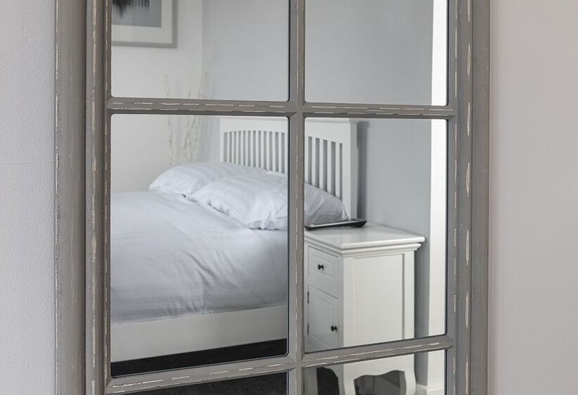 The Sleepinn Hare B&b