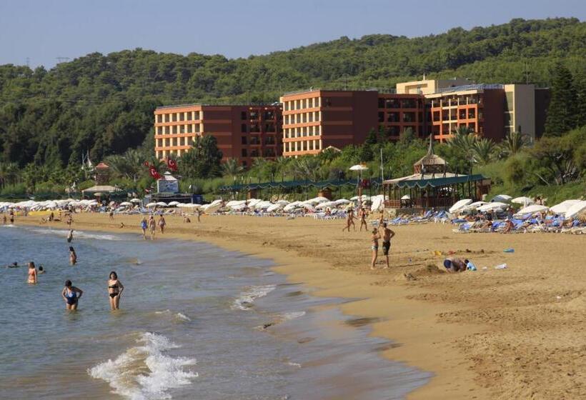 בית מלון כפרי Aqi Pegasos Royal