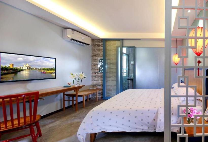 Hotel Forest Inn (haikou Crh East Station)