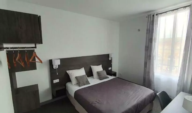 Hotelli Hôtel L Alsace Gare Sncf