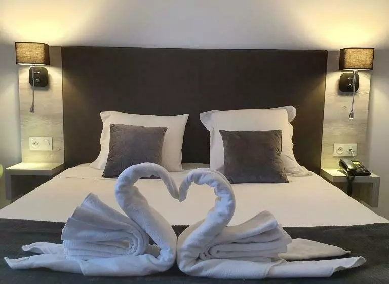 Hotelli Hôtel L Alsace Gare Sncf