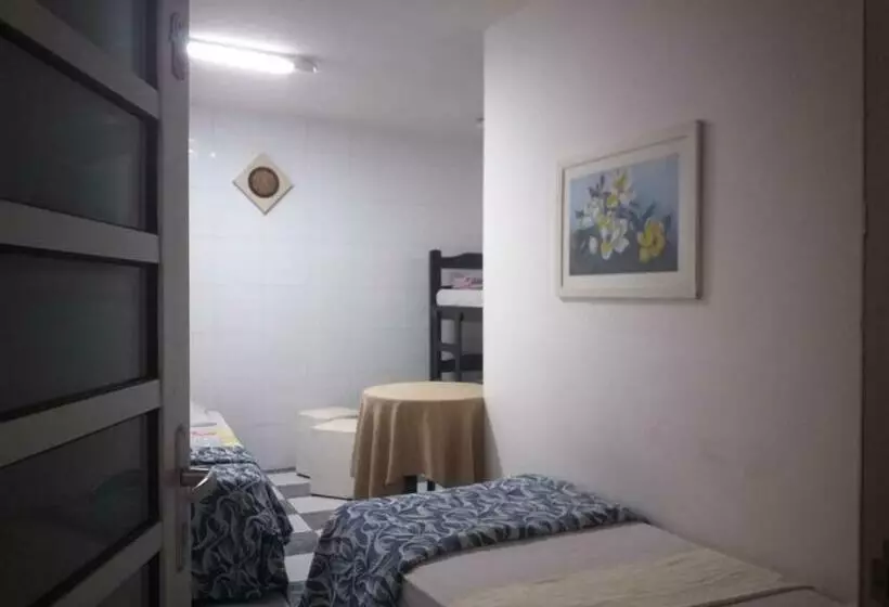 هتل Orion Hostel Congonhas