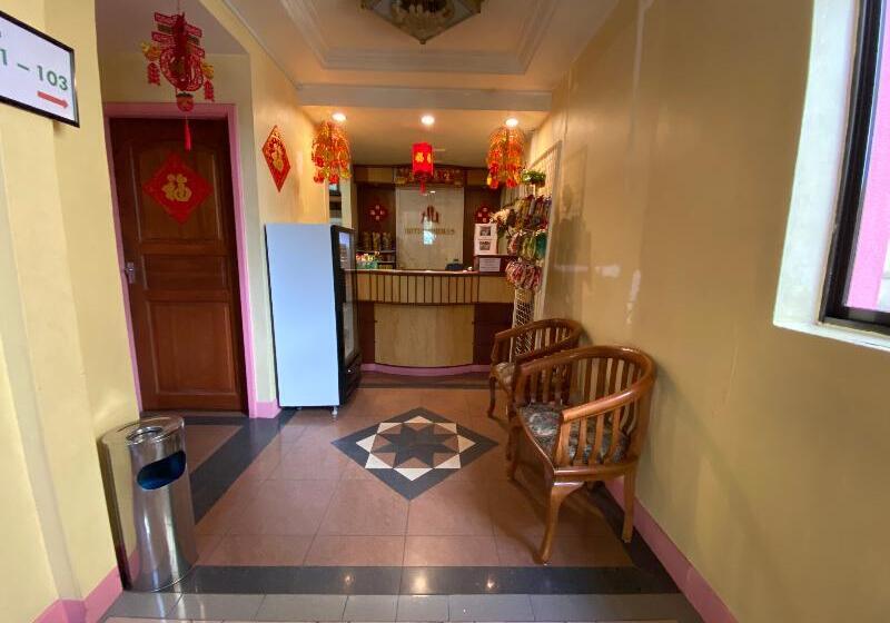 Hotel Oyo 89958  Umimas