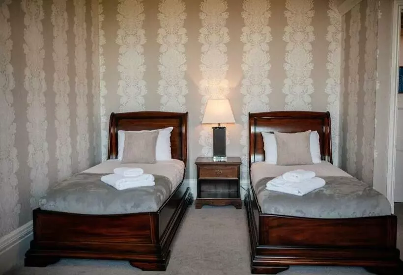 Hotelli Rushpool Hall