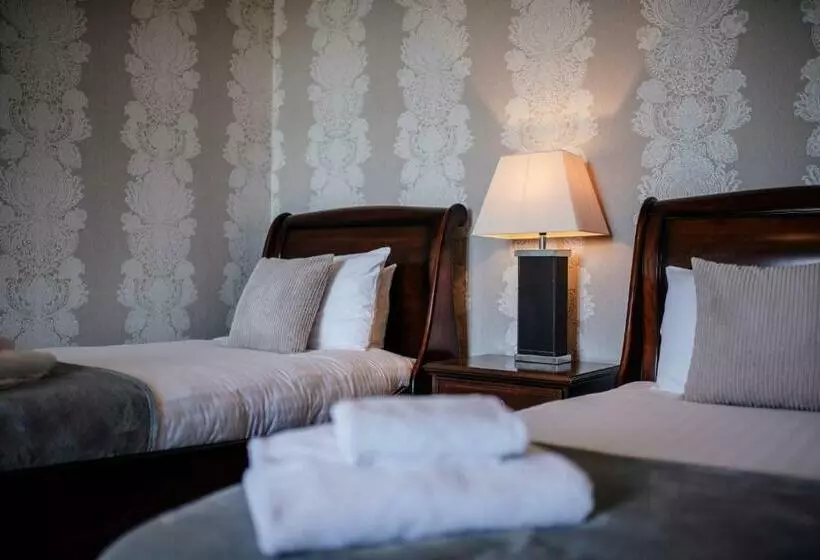 Hotelli Rushpool Hall